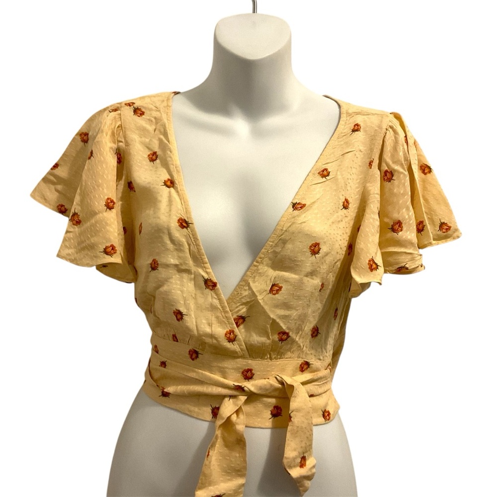 Forever 21 floral cream crop top with front wrap